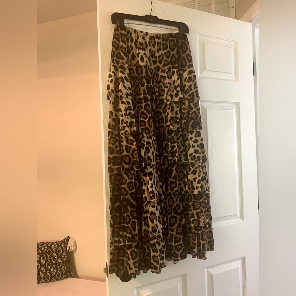Ladies Nuggles XXXL layering ruffles skirt